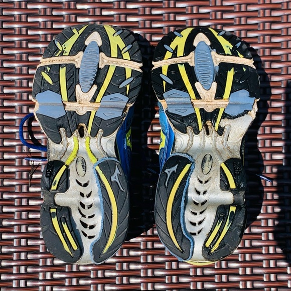 Mizuno Wave Creation 12 Womens SZ 8 Running Shoes - Picture 11 of 14